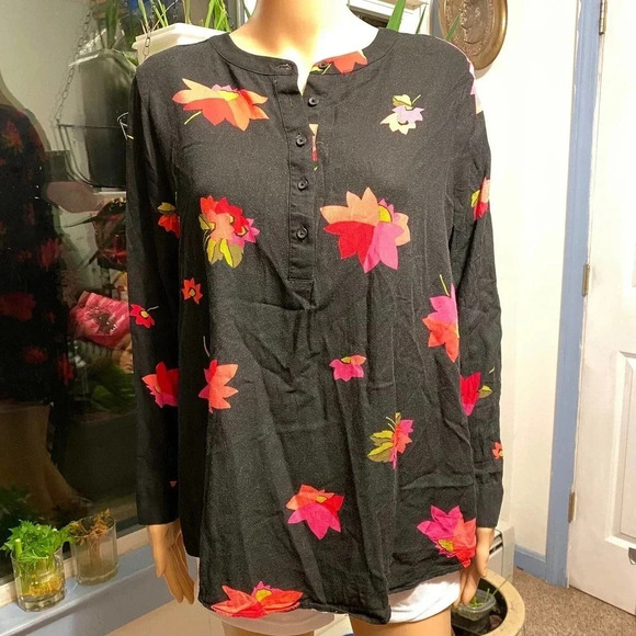 Amazon Essentials Beautiful Flowers Top Women Size L - Picture 1 of 5
